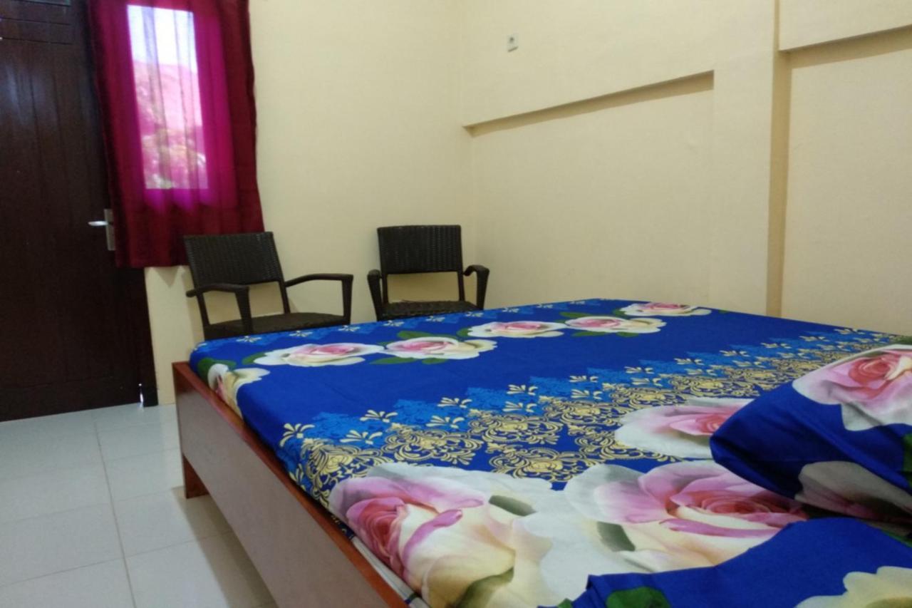 Kelapa Gading Homestay Syariah Redpartner بانيووانجى المظهر الخارجي الصورة
