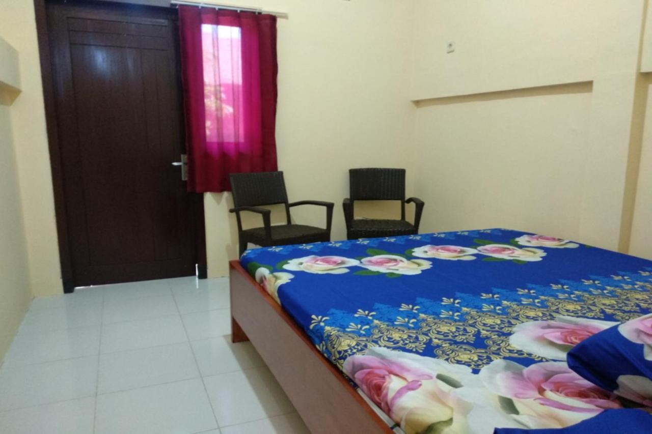 Kelapa Gading Homestay Syariah Redpartner بانيووانجى المظهر الخارجي الصورة
